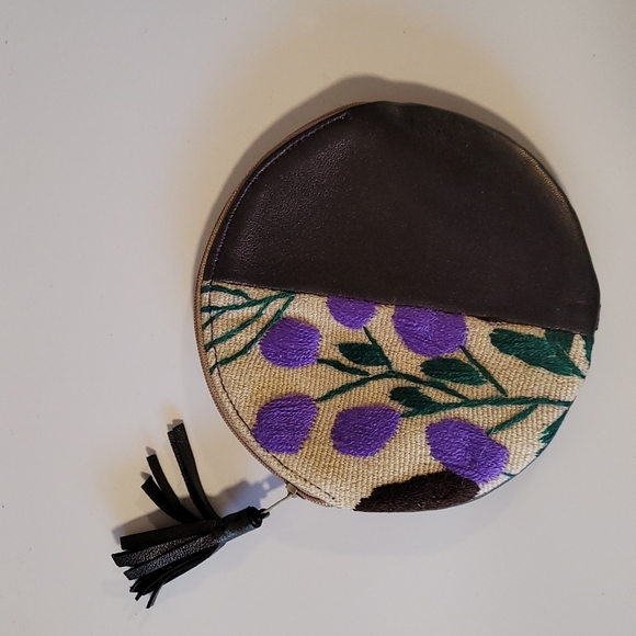 Handmade leather purse - Picture 1 of 4